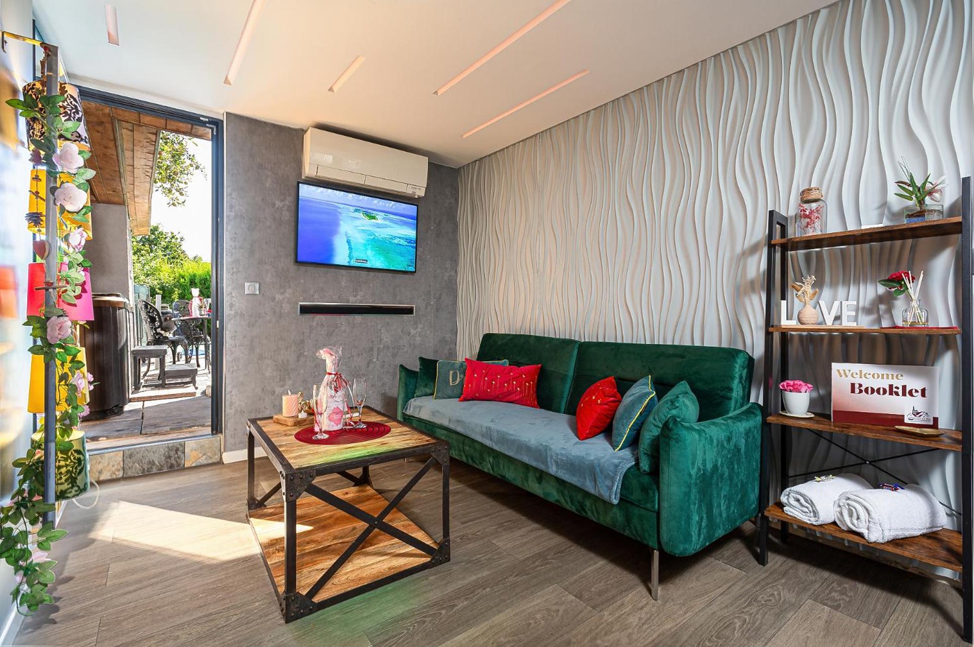 Gites Spa Strasbourg - Studio Romantique, Jacuzzi, Sauna, Terrasse Privee Furdenheim Exterior foto